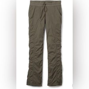 The North Face Aphrodite 2.0 Short Length Pants